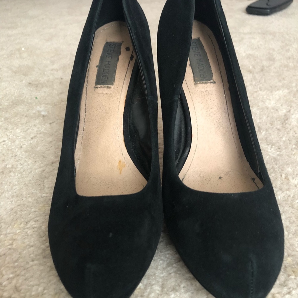 Suede Steve Madden heels